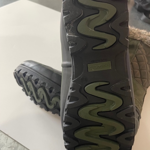 LANDS END women's boots size 9.5 excellent used condition - Picture 3 of 6